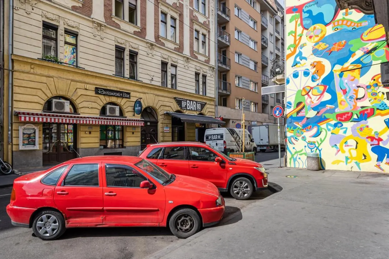 Youth Motive Studio With Gallery Budapest 0*,  Hungary